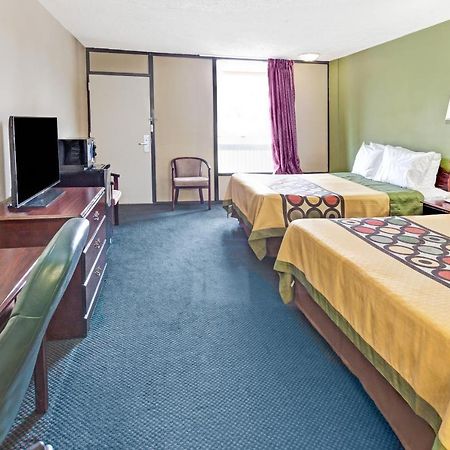 Super Inn & Suites קרולטון מראה חיצוני תמונה