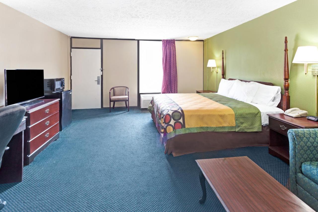 Super Inn & Suites קרולטון מראה חיצוני תמונה